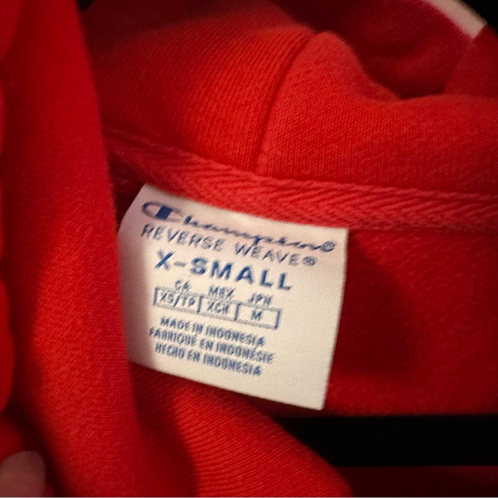 Champion red crop top hoodie - Picture 3 of 5